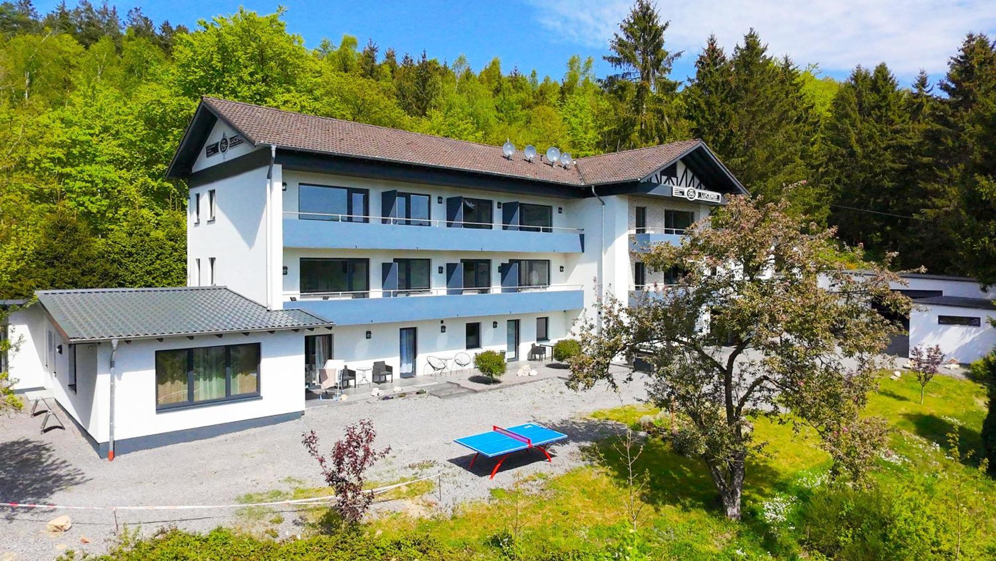 Gaestehotel Lucendi Premium Lounge Hohenleimbach Екстер'єр фото
